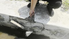 吉林辽源：乡村建设工程“修完就坏” 偷工减料质量