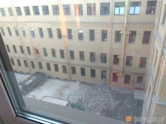 <b>俄圣彼得堡一大学教学楼二至五层坍塌，或有人被埋</b>